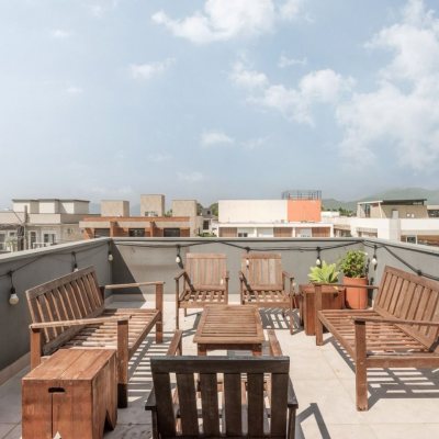 Casa Residencial com 124m², 3 quartos, 1 suíte, 2 garagens, no bairro Campeche em Florianópolis