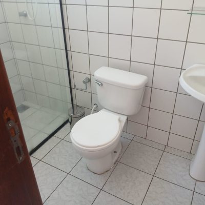 Apartamentos com 71m², 2 quartos (sendo 1 suíte), 1 garagem, no bairro Abraão em Florianópolis