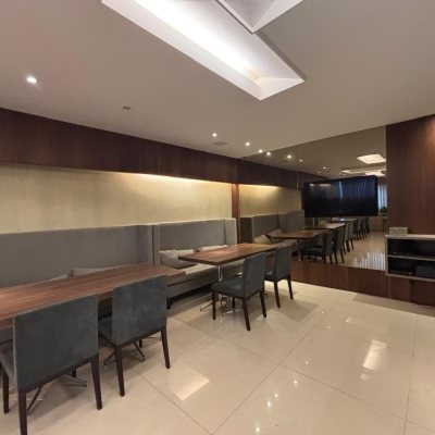 Apartamentos com 132m², 3 quartos, 3 suítes, 2 garagens, no bairro Centro em Florianópolis