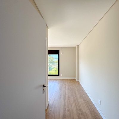 Apartamentos com 148m², 3 quartos, 3 suítes, 2 garagens, no bairro Jurerê em Florianópolis