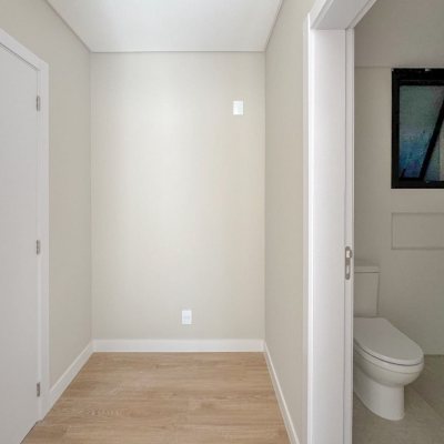 Apartamentos com 148m², 3 quartos, 3 suítes, 2 garagens, no bairro Jurerê em Florianópolis