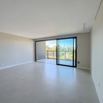 Apartamentos com 148m², 3 quartos, 3 suítes, 2 garagens, no bairro Jurerê em Florianópolis