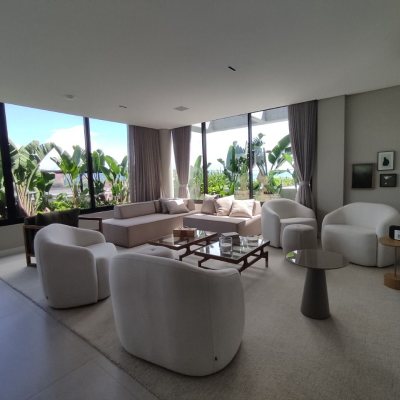 Apartamentos com 148m², 3 quartos, 3 suítes, 2 garagens, no bairro Jurerê em Florianópolis