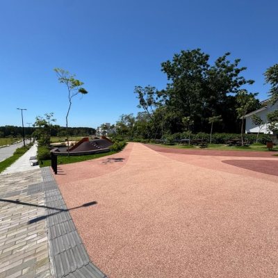 Terrenos Residenciais com 377m², no bairro Campeche em Florianópolis