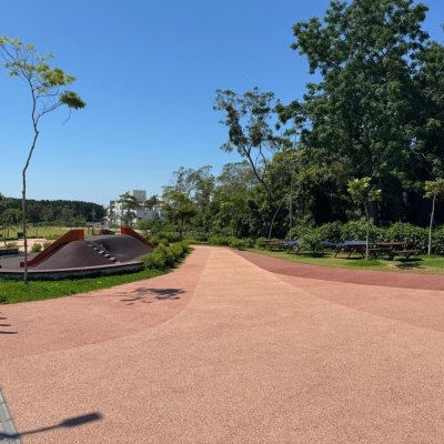 Terrenos Residenciais com 372m², no bairro Campeche em Florianópolis