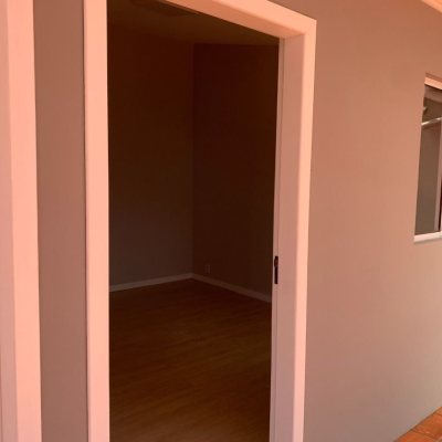 Casa Residencial com 200m², 4 quartos, 1 suíte, 4 garagens, no bairro Santa Mônica em Florianópolis