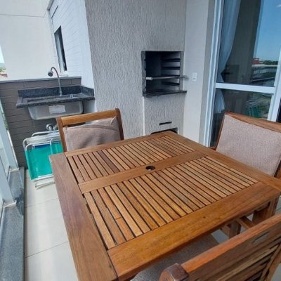 Apartamentos com 93m², 3 quartos, 1 suíte, 2 garagens, no bairro Campeche em Florianópolis