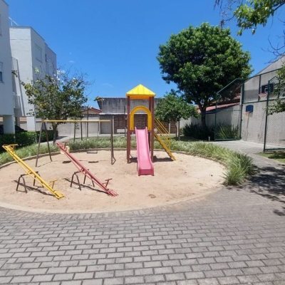 Apartamentos com 93m², 3 quartos, 1 suíte, 2 garagens, no bairro Campeche em Florianópolis