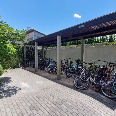 Apartamentos com 93m², 3 quartos, 1 suíte, 2 garagens, no bairro Campeche em Florianópolis