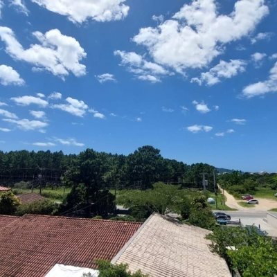 Apartamentos com 93m², 3 quartos, 1 suíte, 2 garagens, no bairro Campeche em Florianópolis