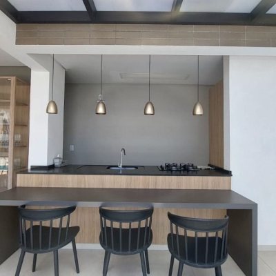 Apartamentos com 93m², 3 quartos, 1 suíte, 2 garagens, no bairro Campeche em Florianópolis