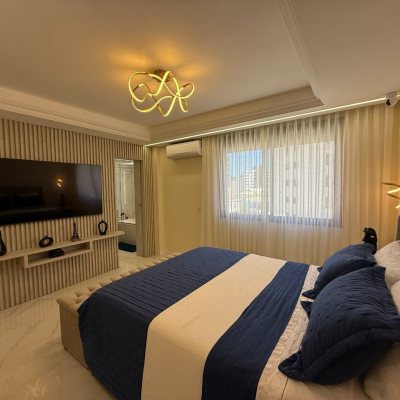 Apartamentos com 172m², 3 quartos, 2 suítes, 2 garagens, no bairro Centro em Florianópolis