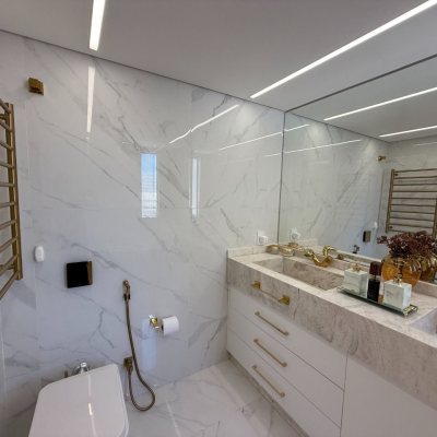 Apartamentos com 172m², 3 quartos, 2 suítes, 2 garagens, no bairro Centro em Florianópolis