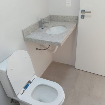 Loft com 65m², 1 quarto, 1 suíte, 2 garagens, no bairro Campeche em Florianópolis