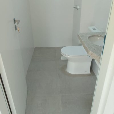 Loft com 65m², 1 quarto, 1 suíte, 2 garagens, no bairro Campeche em Florianópolis