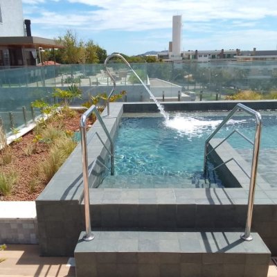 Loft com 65m², 1 quarto, 1 suíte, 2 garagens, no bairro Campeche em Florianópolis