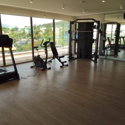 Loft com 65m², 1 quarto, 1 suíte, 2 garagens, no bairro Campeche em Florianópolis