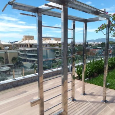 Loft com 65m², 1 quarto, 1 suíte, 2 garagens, no bairro Campeche em Florianópolis