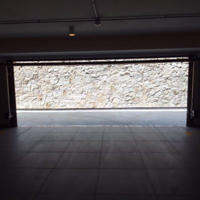 Loft com 65m², 1 quarto, 1 suíte, 2 garagens, no bairro Campeche em Florianópolis