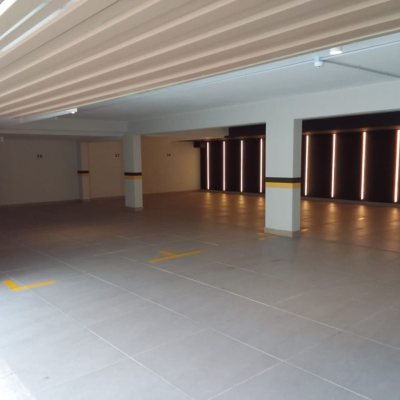 Loft com 65m², 1 quarto, 1 suíte, 2 garagens, no bairro Campeche em Florianópolis