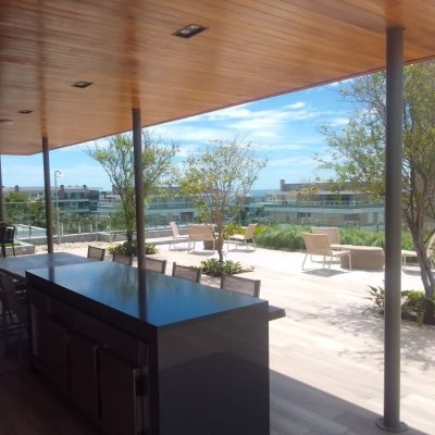 Loft com 65m², 1 quarto, 1 suíte, 2 garagens, no bairro Campeche em Florianópolis