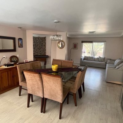 Casa Residencial com 508m², 5 quartos, 2 suítes, 5 garagens, no bairro Campeche em Florianópolis