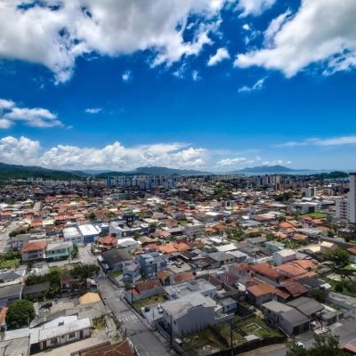 Apartamentos com 63m², 2 quartos, 1 garagem, no bairro Jardim Cidade De Florianópolis em São José