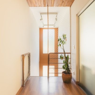 Casa Residencial com 160m², 4 quartos, 2 garagens, no bairro Rio Tavares em Florianópolis