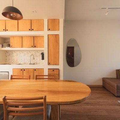 Casa Residencial com 160m², 4 quartos, 2 garagens, no bairro Rio Tavares em Florianópolis