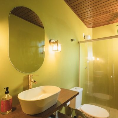 Casa Residencial com 160m², 4 quartos, 2 garagens, no bairro Rio Tavares em Florianópolis