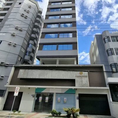 Sala com 48m², 1 garagem, no bairro Centro em Florianópolis