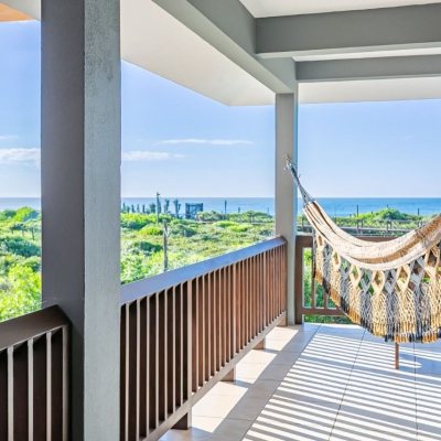 Casa em Condomínio com 279m², 5 quartos, 2 suítes, 2 garagens, no bairro Morro das Pedras em Florianópolis