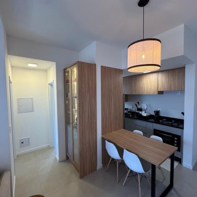 Apartamentos com 51m², 1 quarto, 1 garagem, no bairro Campeche em Florianópolis