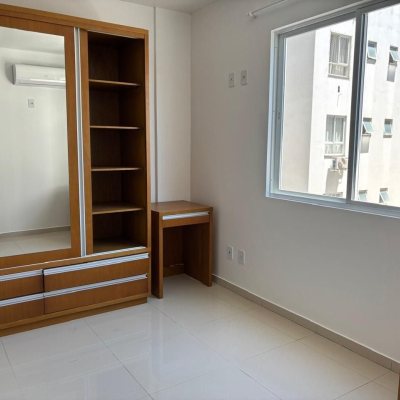 Apartamentos com 69m², 2 quartos, 1 suíte, 1 garagem, no bairro Pedra Branca em Palhoça