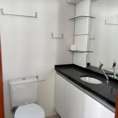Apartamentos com 69m², 2 quartos, 1 suíte, 1 garagem, no bairro Pedra Branca em Palhoça