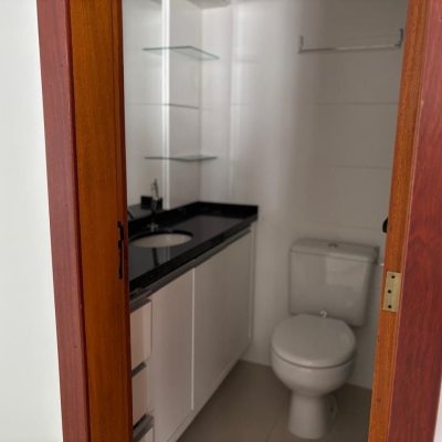 Apartamentos com 69m², 2 quartos, 1 suíte, 1 garagem, no bairro Pedra Branca em Palhoça