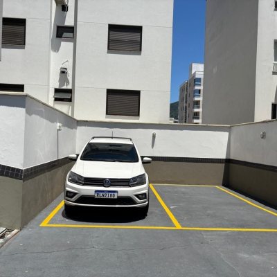 Apartamentos com 69m², 2 quartos, 1 suíte, 1 garagem, no bairro Pedra Branca em Palhoça