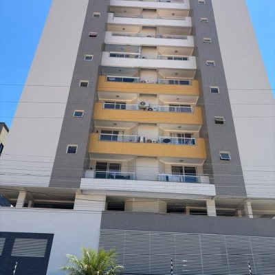 Apartamentos com 69m², 2 quartos, 1 suíte, 1 garagem, no bairro Pedra Branca em Palhoça