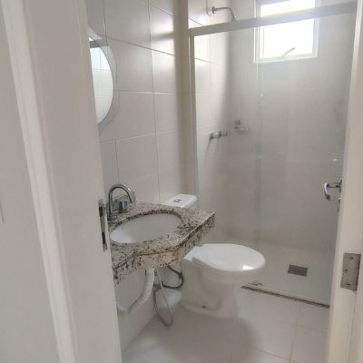 Apartamentos com 76m², 2 quartos, 1 suíte, 1 garagem, no bairro Capoeiras em Florianópolis