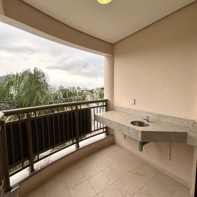 Apartamentos com 75m², 3 quartos, 1 suíte, 1 garagem, no bairro Pantanal em Florianópolis