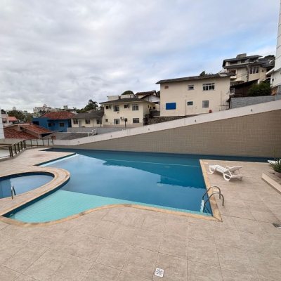 Apartamentos com 75m², 3 quartos, 1 suíte, 1 garagem, no bairro Pantanal em Florianópolis