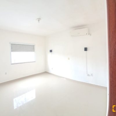 Apartamentos com 48m², 2 quartos, 1 garagem, no bairro Aririu em Palhoça