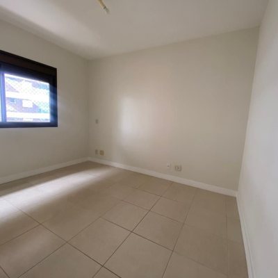 Apartamentos com 69m², 2 quartos, 1 suíte, 1 garagem, no bairro Centro em Florianópolis