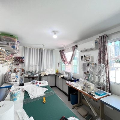 Casa Residencial com 325m², 3 quartos, 4 garagens, no bairro Jardim Cidade De Florianópolis em São José