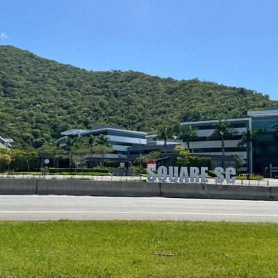 Terrenos Residenciais com 450m², no bairro Monte Verde em Florianópolis