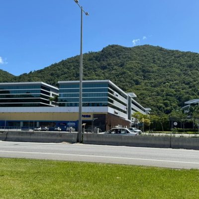 Terrenos Residenciais com 450m², no bairro Monte Verde em Florianópolis