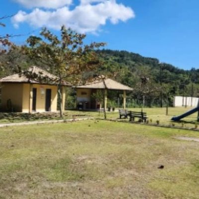 Terrenos Residenciais com 362m², no bairro Vargem Grande em Florianópolis