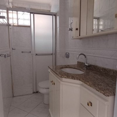 Apartamentos com 80m², 2 quartos, 1 garagem, no bairro Centro em Florianópolis