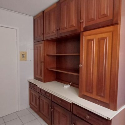 Apartamentos com 80m², 2 quartos, 1 garagem, no bairro Centro em Florianópolis