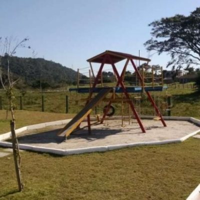 Terrenos Residenciais com 371m², no bairro Vargem Grande em Florianópolis